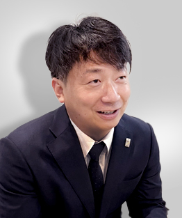 代表 増田